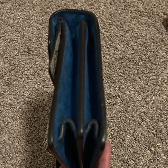 251. Gucci Bloom Dionysus Shoulder Bag w/coa - Picture 6 of 14